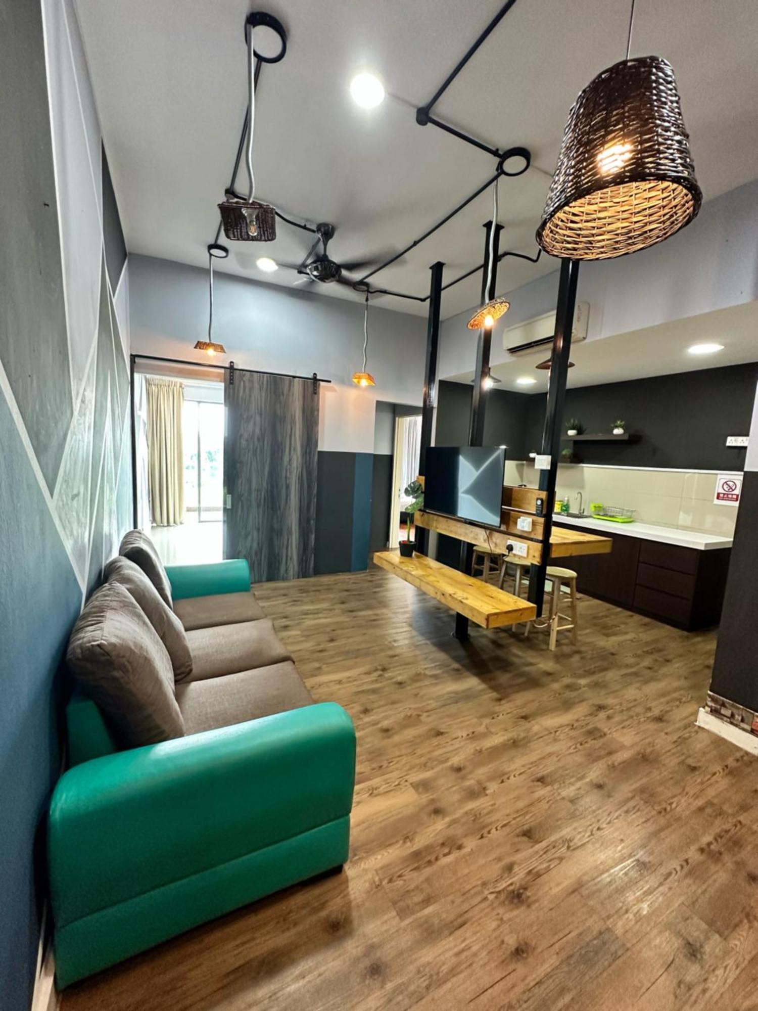 Keen Suites-The Loft Imago كوتا كينابالو الغرفة الصورة