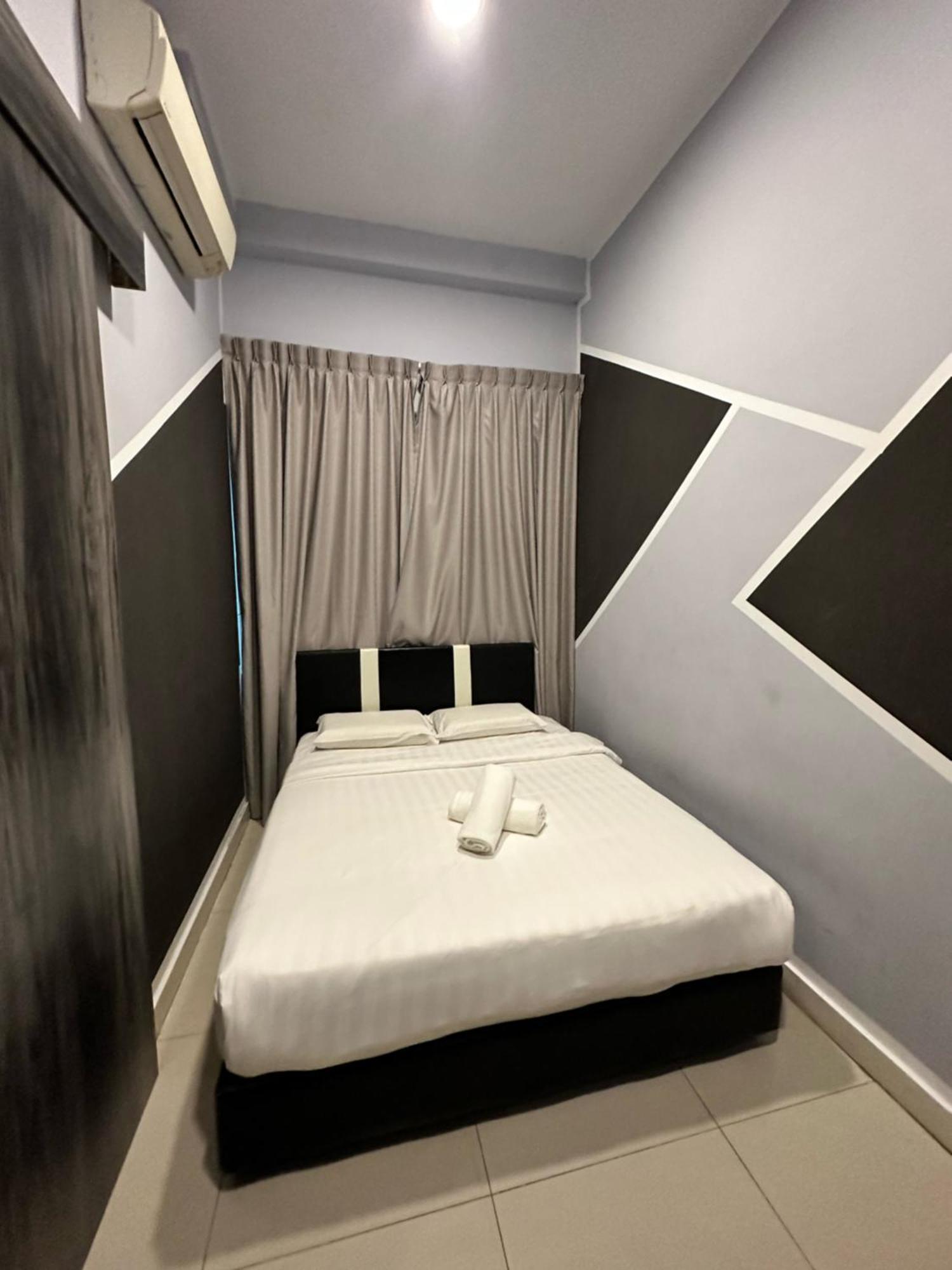 Keen Suites-The Loft Imago كوتا كينابالو الغرفة الصورة