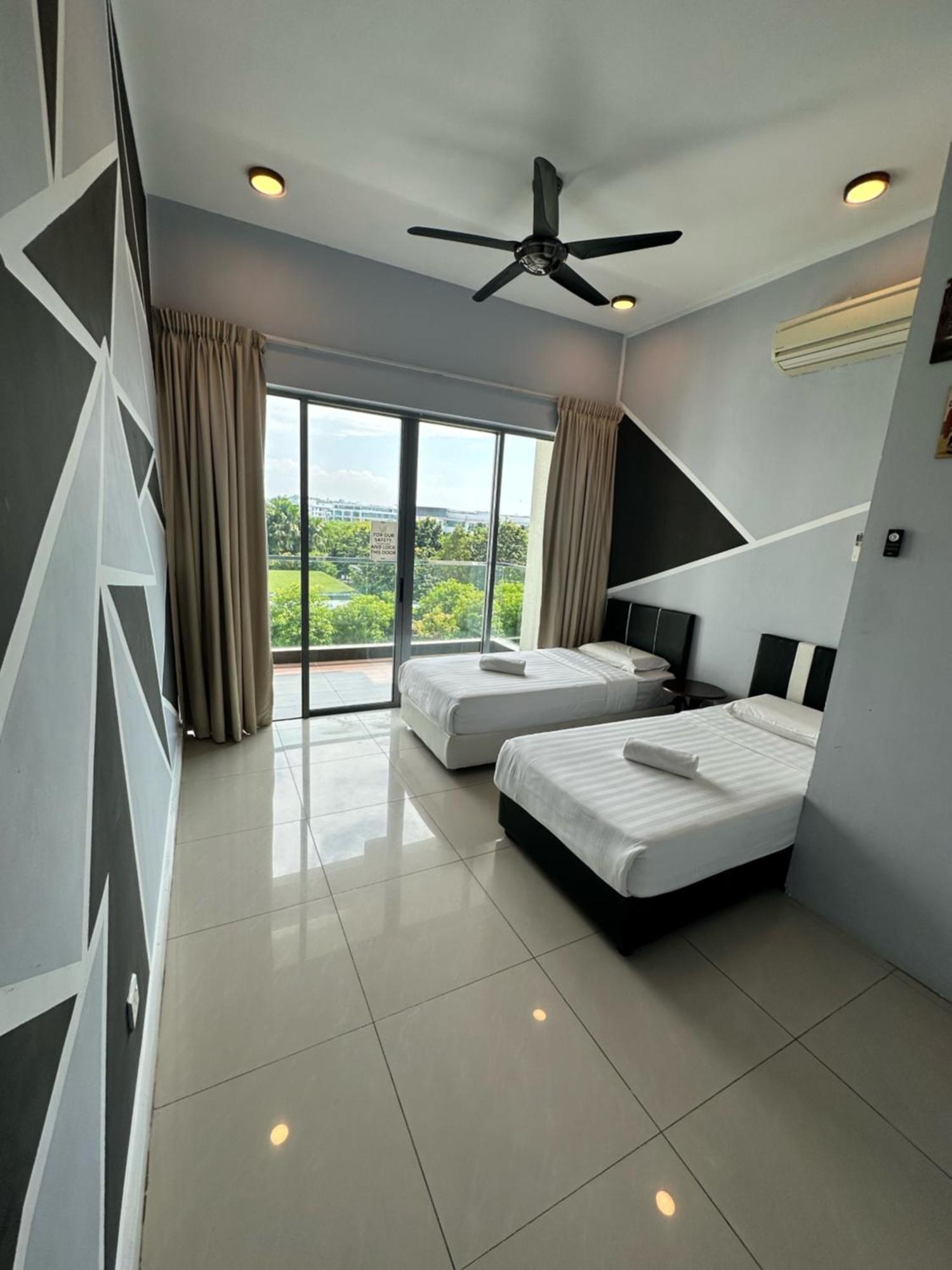 Keen Suites-The Loft Imago كوتا كينابالو الغرفة الصورة