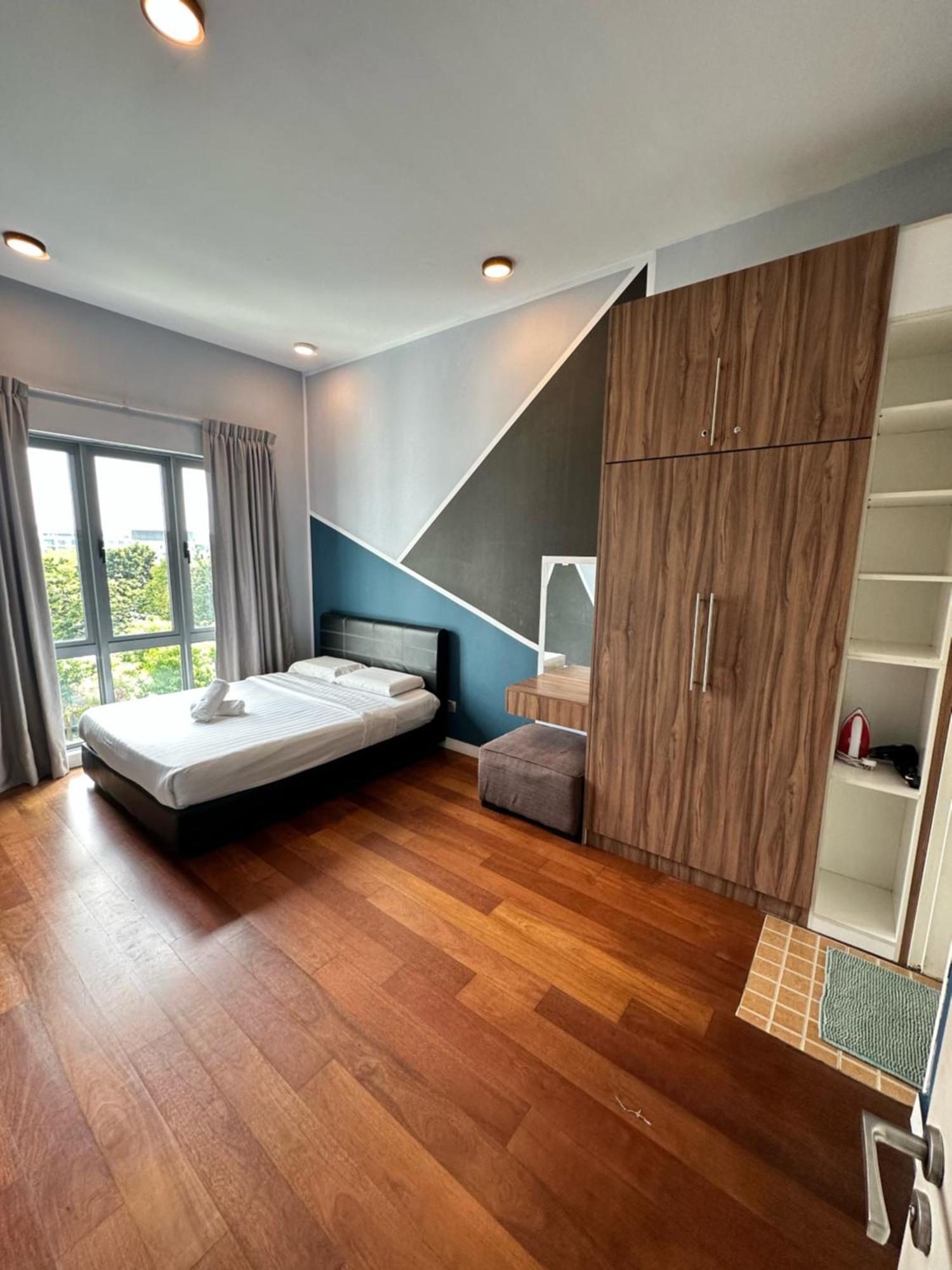 Keen Suites-The Loft Imago كوتا كينابالو الغرفة الصورة